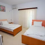 Celo Apartmán Sarandë