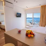 Celo * Sarandë