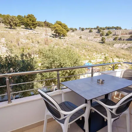 Apartamento Celo Sarandë