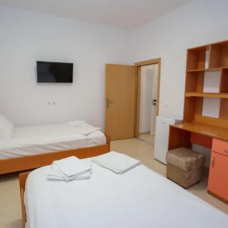 Celo Apartment *
