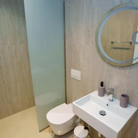 Celo Apartment *