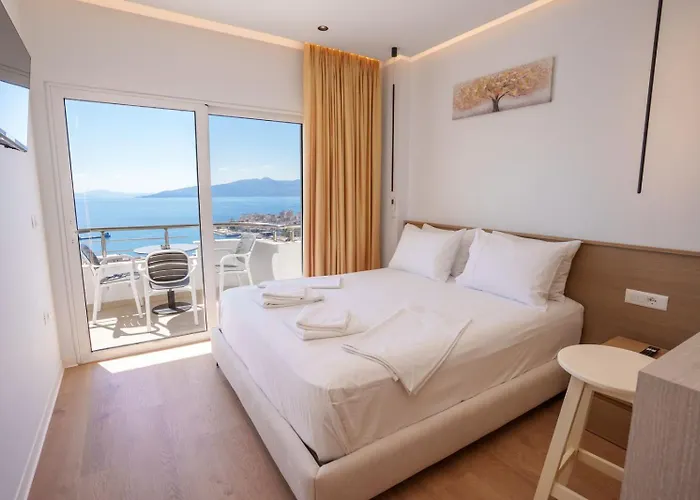 Celo 公寓 Sarandë